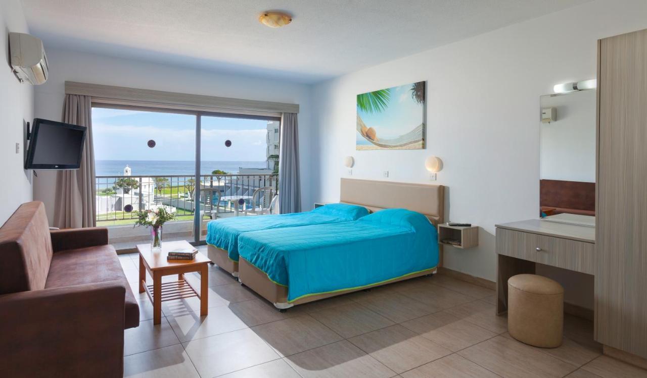 Penelope Beach Hotel Apts Protaras Exterior photo